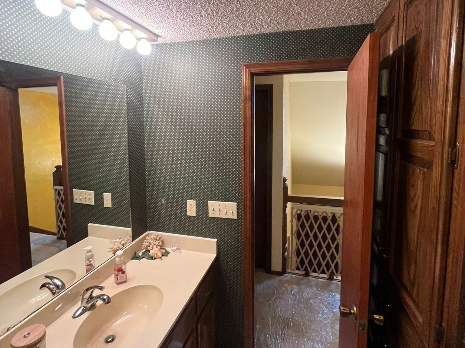 WB Painting & Remodeling LLC